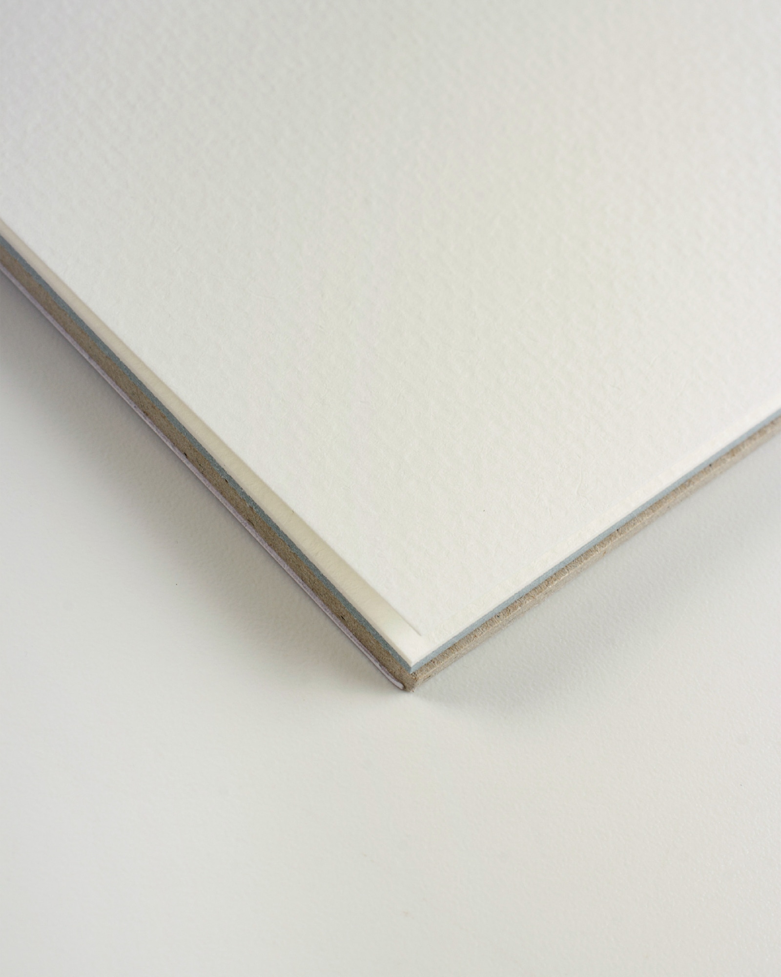 Альбом для пастели Tiziano 160г/м.кв 42x29,7см 6 цветов 30л склейка по 1 стороне