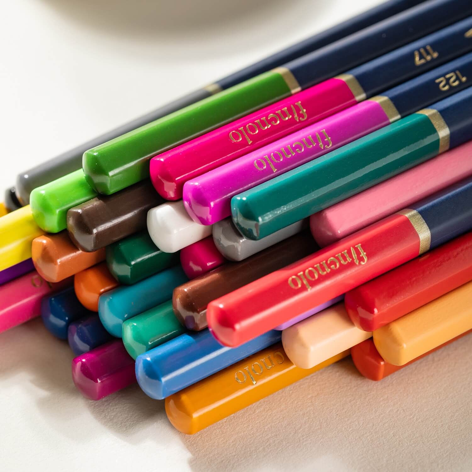 Набор акварельных карандашей Finenolo 48 цветов в металлическом пенале